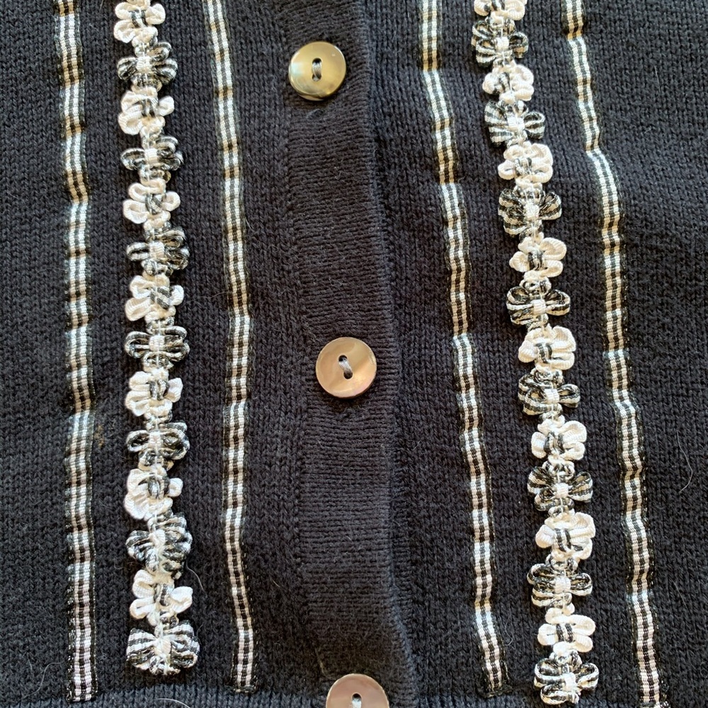 Talbots Cardigan - Picture 2 of 8